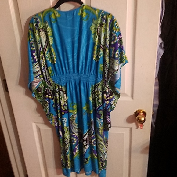 Dress - Picture 3 of 3